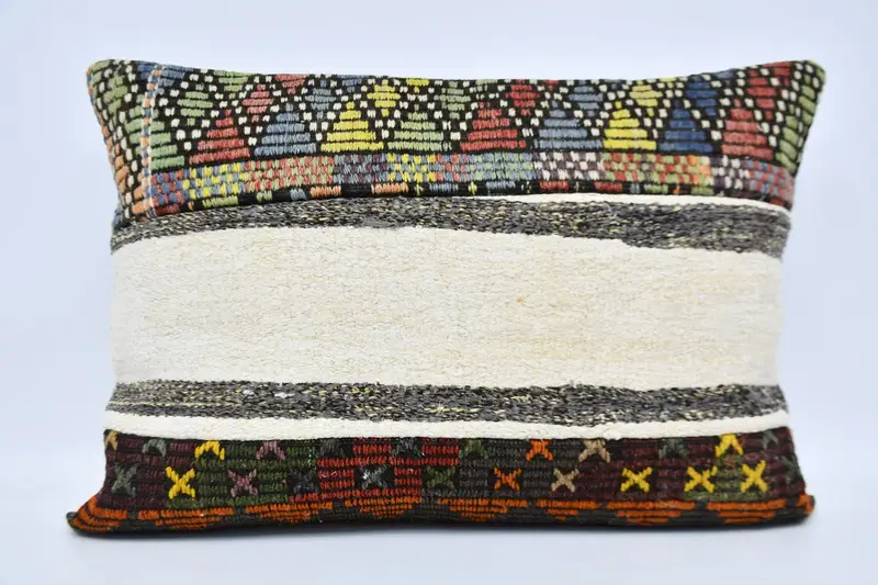 Vintage Pillow, Vintage Kilim Pillow, 20x28 White Pillow Cover, Ethnic Throw Cushion Cover, Pillow Sham, Authentic Cushion Case, Kilim Pillow Cover - 1