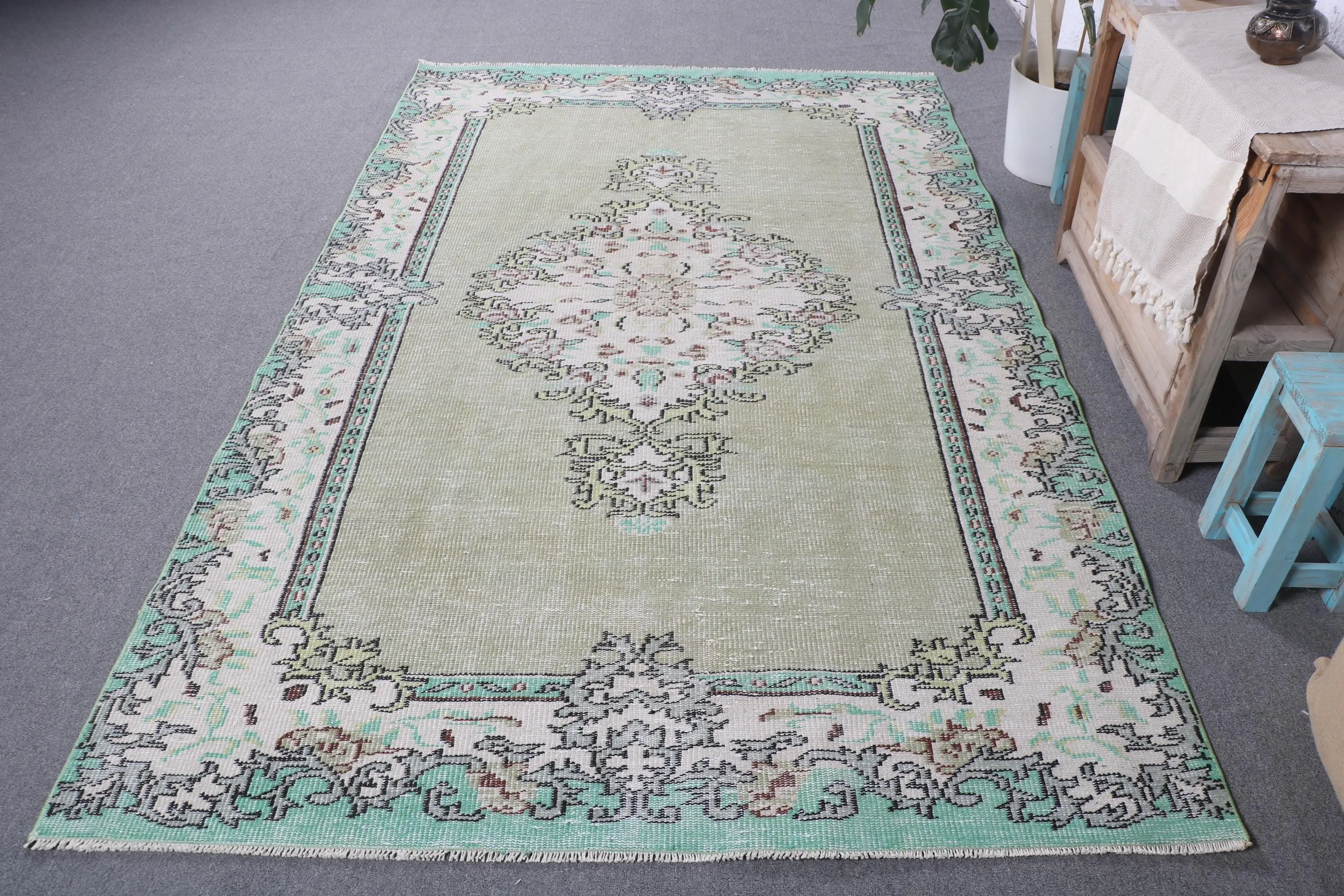 Vintage Büyük Halı 5.3x8.2 ft, Yeşil Fas Türk Yün Halısı - 1
