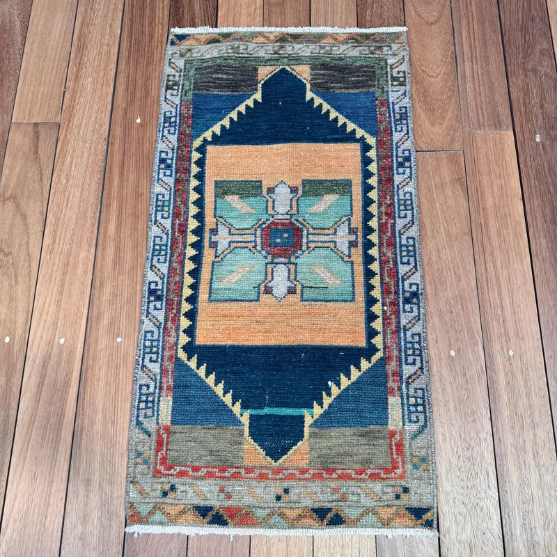 Turkish Vintage Rug, 1.5x2.9 ft Oushak Rug, Blue Red Animal Print Rug - 1