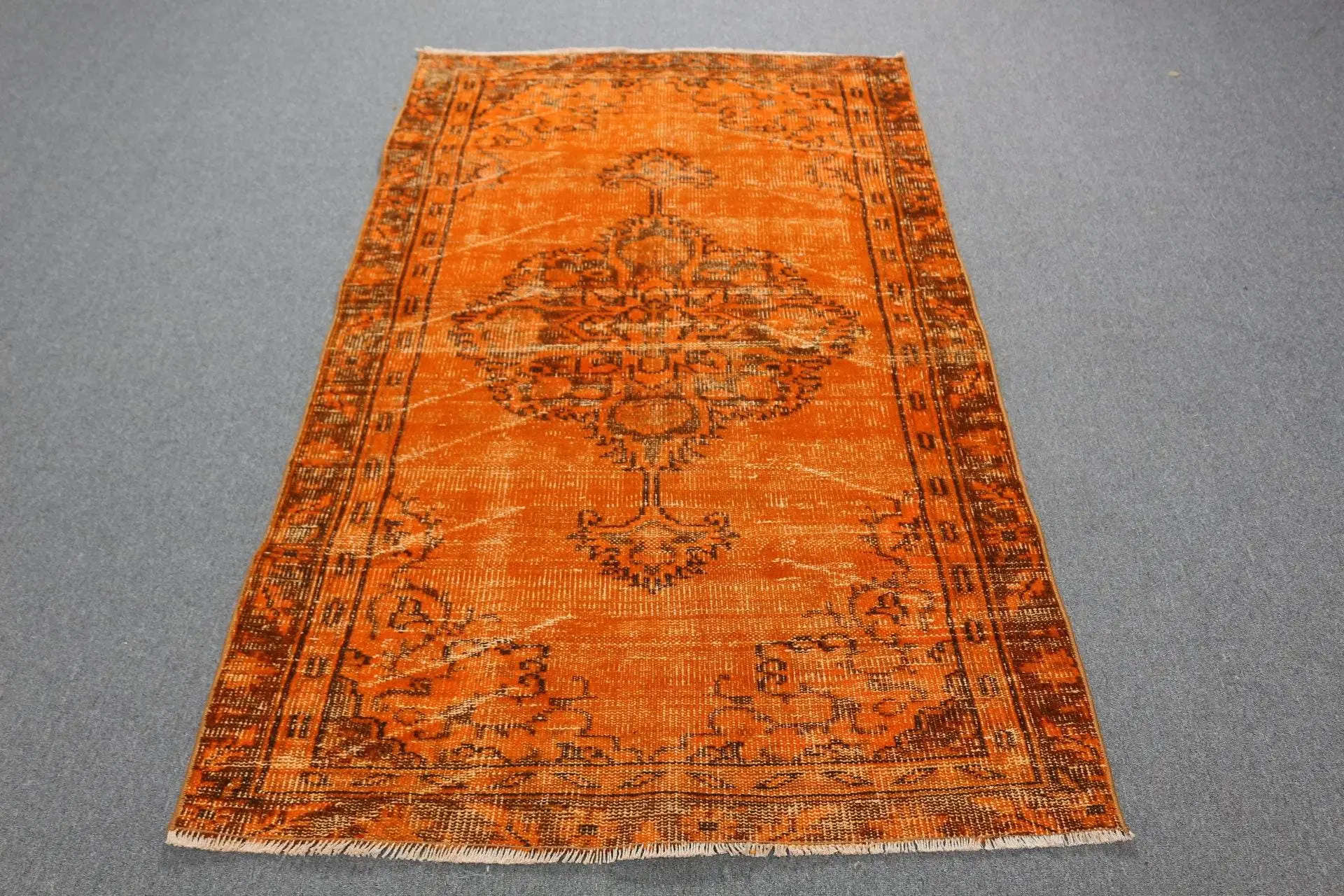 Vintage Türk Halısı 3,5x6,3 ft (108x193 cm), Turuncu Fas Halısı - 1