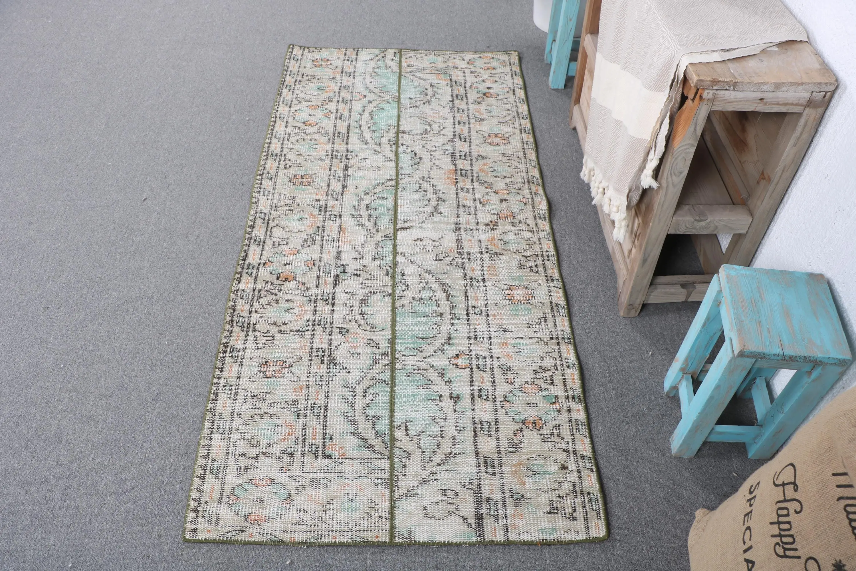 Vintage Small Rug 2.6x5.6 ft (79x172 cm), Green Polka dot Turkish Rug - 1