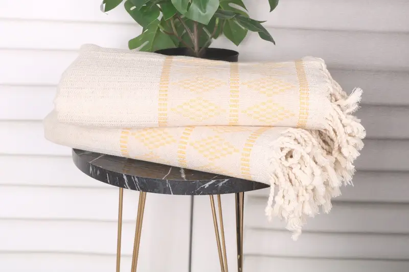 Turkish beach towel, 70x36 Linen Kilim Design Towel, Sand-resistant Turkish towel for the beach, Gift For Her, Personalize Gift, Bachelorette Gifts - 3