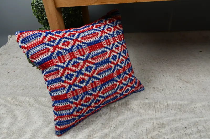 Living Room Throw Pillow Sham, Home Decor Pillow, Cushion, 16x16 Red Pillow Sham, Boho Pillow, Bolster Throw Cushion, Interior Designer Pillow - 7