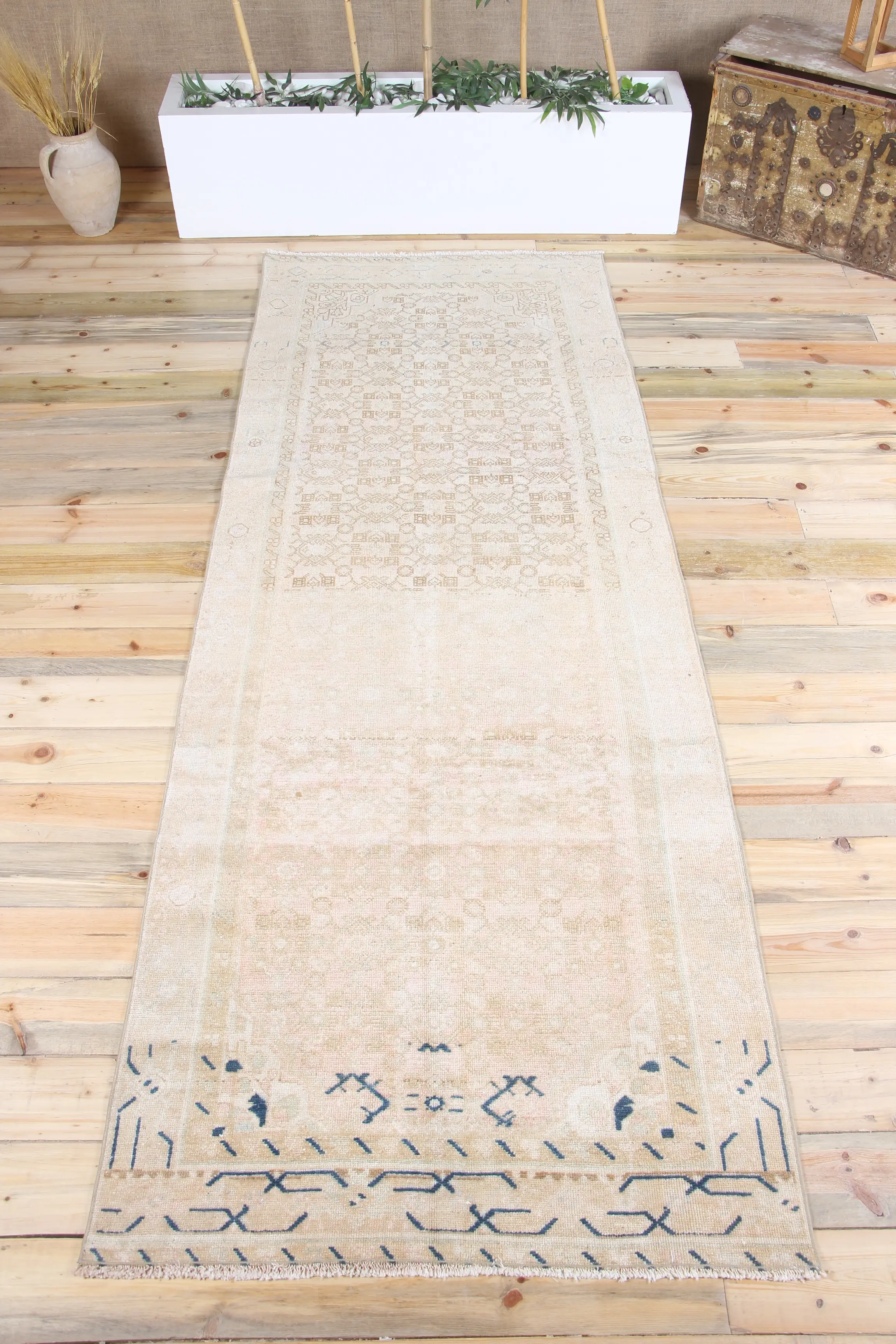 Vintage Teppich, Läufer 3,6x9,7 ft türkischer Teppich, beige bronzefarbener geometrischer Teppich - 1