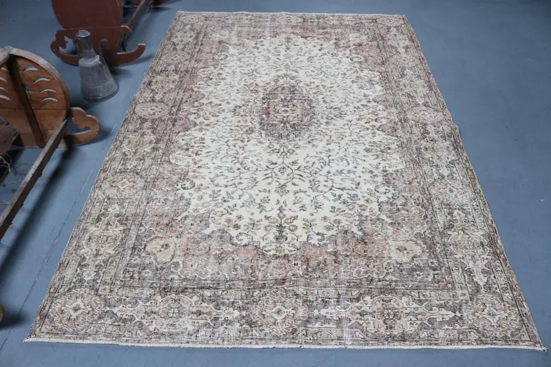 5.4x8.3 ft Eski Türk Halısı, Büyük Halı, Oushak Kahverengi Yün Halı - 1