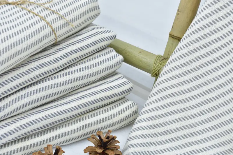 70x40 Cotton Polka Dot Towel, Fouta towel, Wedding Towel, Bachelorette Favors Beach, Bachelor Gifts, Personalised Gift, Bridesmaid Gift Towel - 1