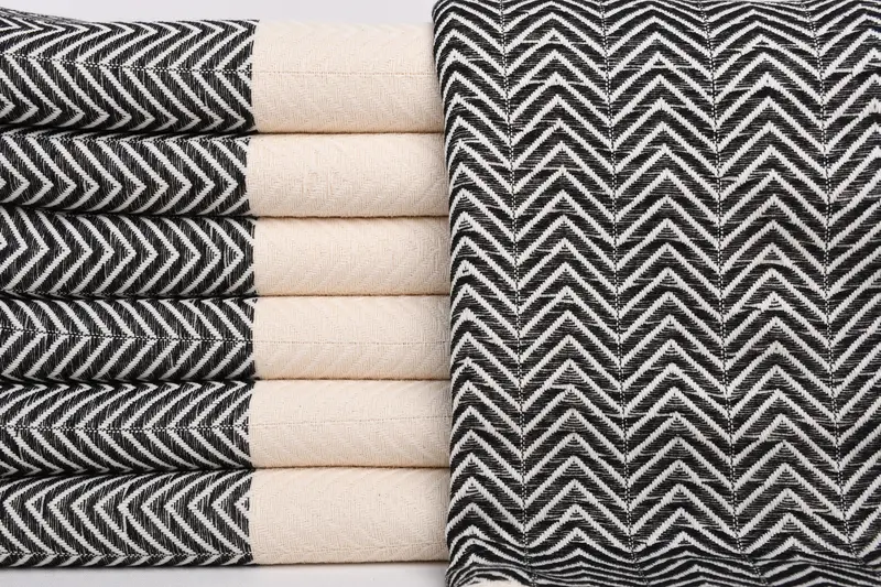 Quick-dry towel, Monogram Beach Towel, 70x40 Cotton Zig zag Towel, Turkish bath towel, Bridesmaid Gifts Personalized, Oversized Beach Towel - 1