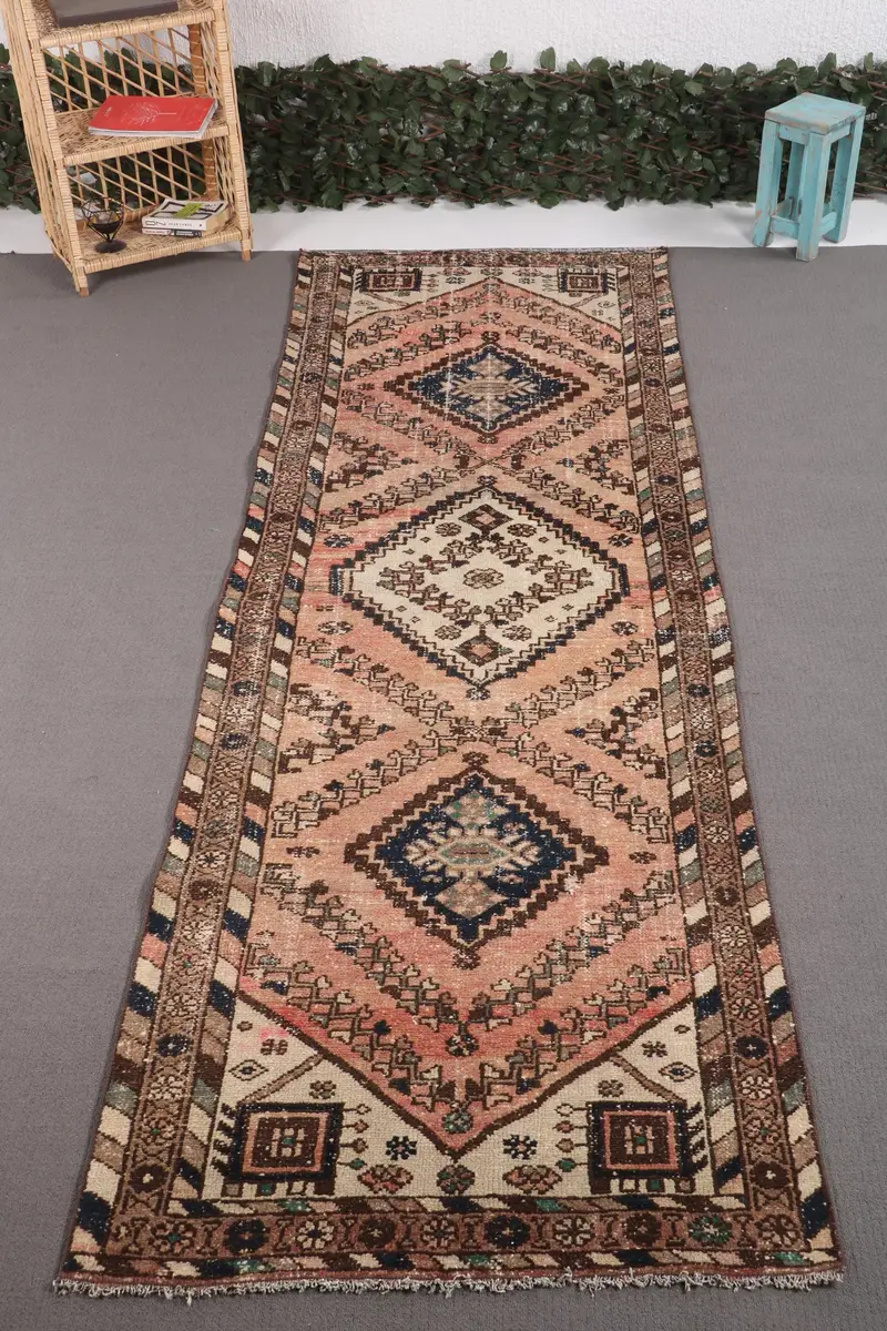 Türk Vintage Halı, Yolluk 3.4x9.9 ft (105x303 cm) Halı, Kahverengi Çiçekli Yün Halı - 1