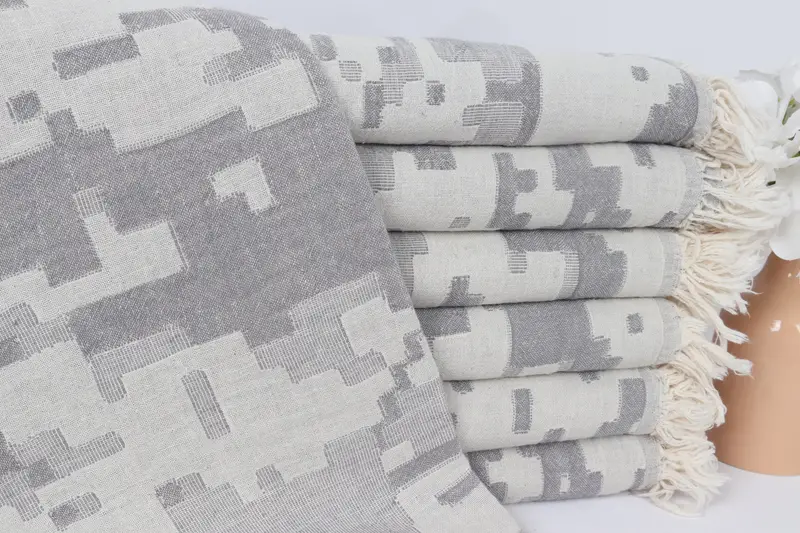 Travel towel, Sand-free towel, Gift For The Home Decor, 68x36 Cotton Camouflage Towel, Bachelorette Party Favors, Anniversary Gift For Her - 2