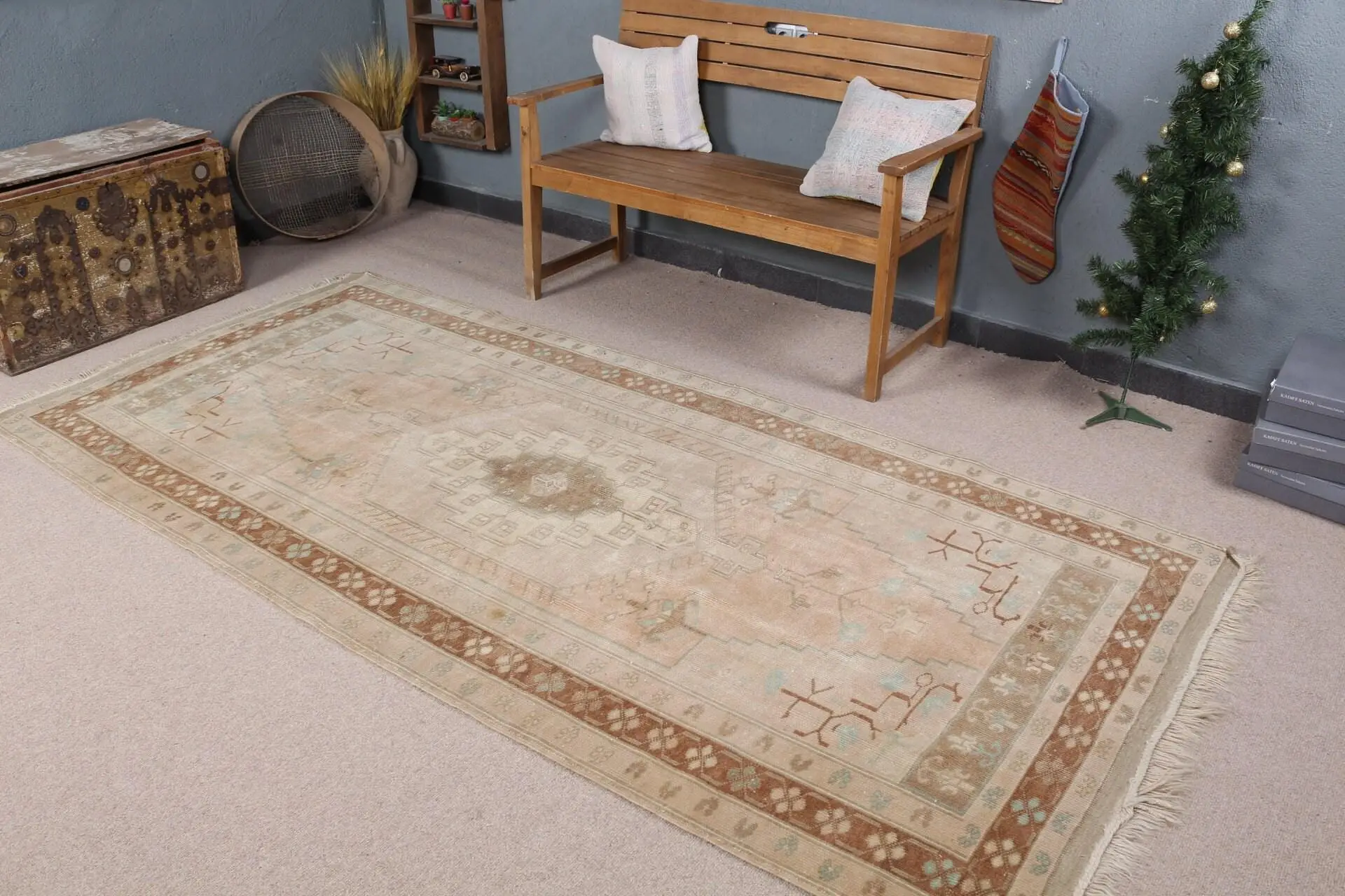 Vintage Türk Halısı, 4.4x9.4 ft Halı, Kahverengi Mavi Bitkiler ve ağaçlar Yün Halı - 1