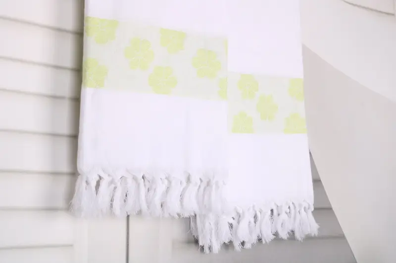 Customized Turkish Towel, Bachelorette Party Gifts, 70x40 Cotton Daisy Design Towel, Custom Beach Towel, House Warming Gift, Best Beach Towel - 8