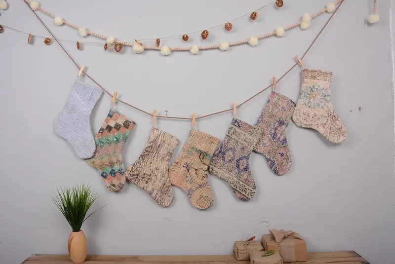 6 inç Noel Süsleri Desen Çorabı, Şenlikli Tatil Çorabı