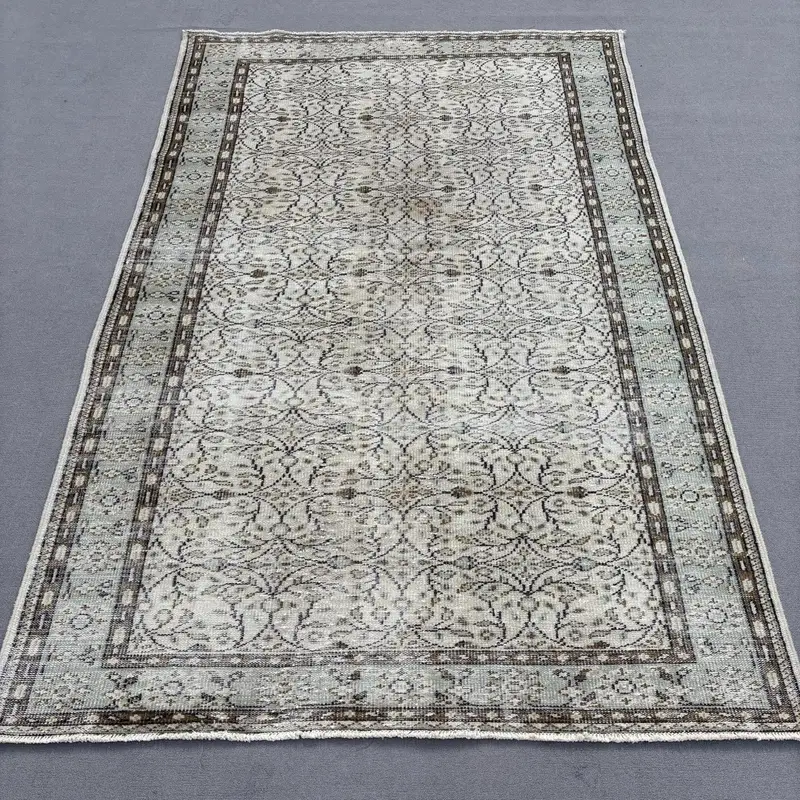 Vintage 5.6x8.7 ft Large Rug, Turkish Rug, Oushak Gray Polka dot Rug - 1
