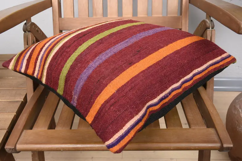 Handmade Pillow Cover, 18x18 Red Cushion Case, Bohemian Cushion Pillow Sham, Turkish Kilim Pillow, Pillow, Antique Pillows, Pillow for Couch - 4