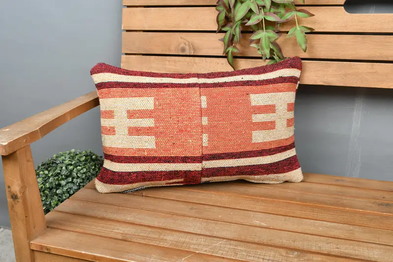 Orange und rotes südwestliches besticktes Kissen, vielseitiges 12x20 Wurfkissen