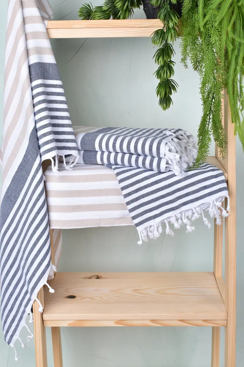 Wedding Towel, 68x36 Cotton Striped Towel, Personalized Gift, Girls Weekend Getaways Gifts, Bachelor Party Gifts, Sand-resistant towel, Gift For Him - 6