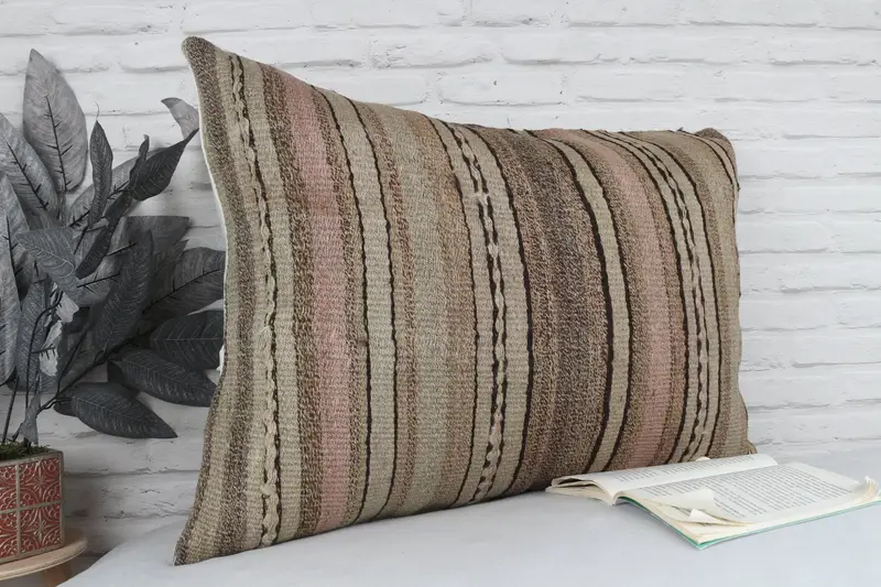 Vintage Kilim Pillow, Boho Pillow Sham Cover, Pillow Case, Natural Pillow Case, Rustic Pillow Case, Home Decor Pillow, 20x28 Brown Cushion Case - 3