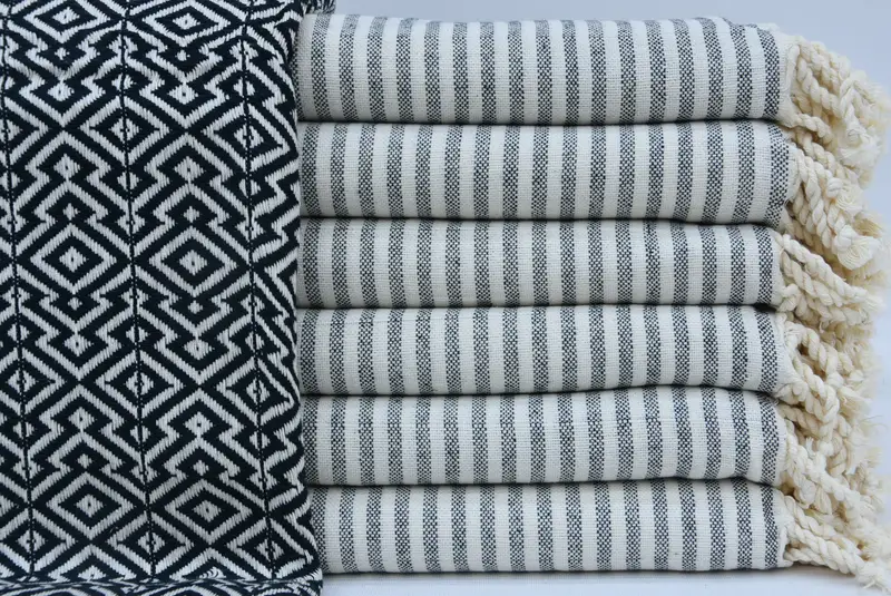 Large Turkish Towel, Lightweight Turkish towel, Bride Gift, Custom Wedding Gift, Quick-drying cotton Turkish beach towel, Housewarming Gift - 2