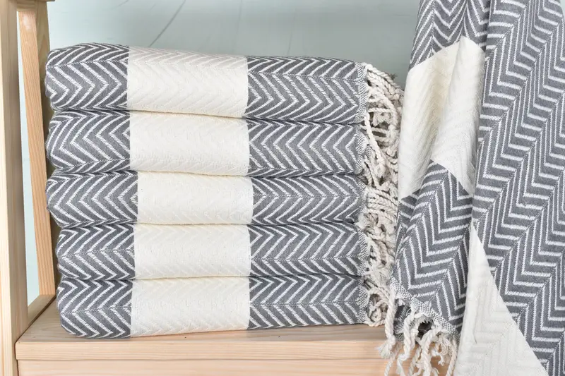 Peshtemal, Best spa Turkish towel for luxury home decor, Bridesmaid Gifts, Wedding Gifts Towel, Monogrammed Beach Towel, 70x40 Cotton Zig zag Towel - 1