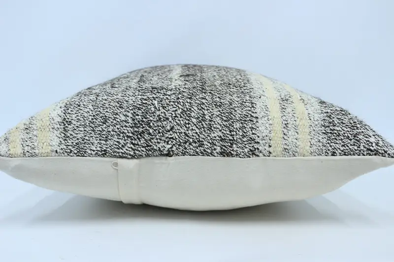Sustainable Pillow Sham, Pillow, 20x28 Beige Pillow Sham, Vintage Pillow, Muted Cushion Case, Pillow for Sofa, Vintage Kilim Pillow - 5