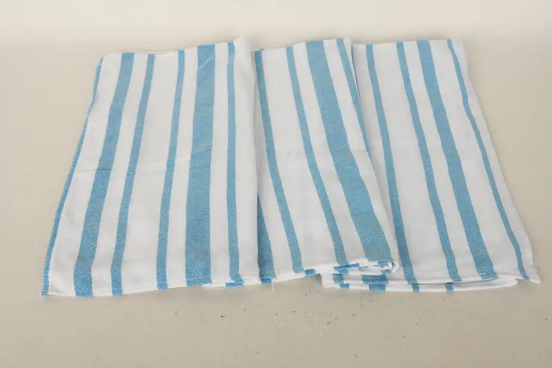 Gift For Her, Holiday Towel, Small Bath Towels, Christmas Hand Towel, Bathroom Towels, 36x20 Cotton Fringeless Towel, Monogram Hand Towel, Gym Towel - 8