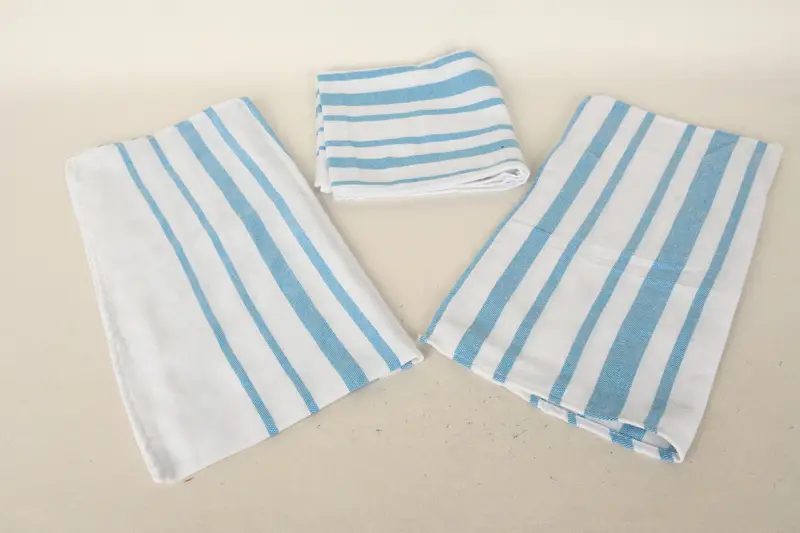 Gift For Her, Holiday Towel, Small Bath Towels, Christmas Hand Towel, Bathroom Towels, 36x20 Cotton Fringeless Towel, Monogram Hand Towel, Gym Towel - 5