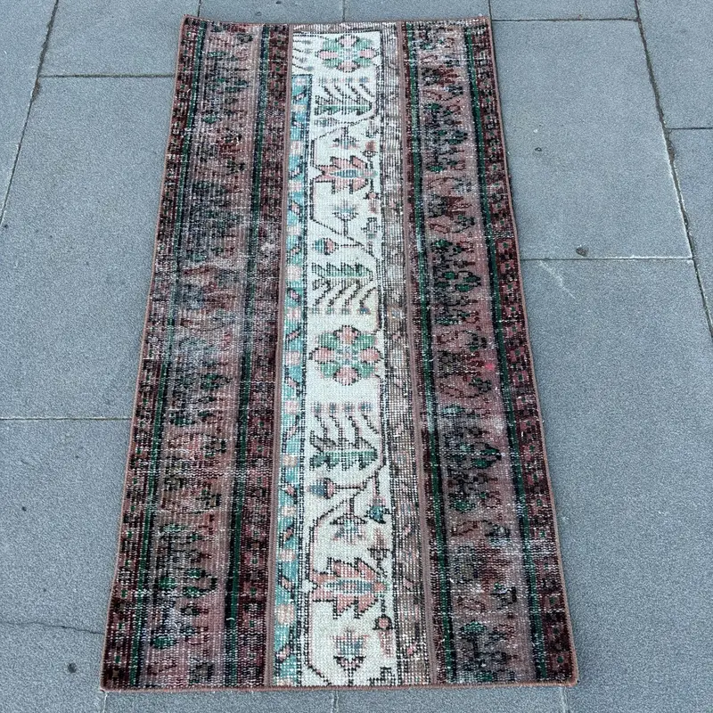 2x4 ft türkischer Vintage-Teppich, kleiner Teppich, brauner Oushak-Wollteppich - 1