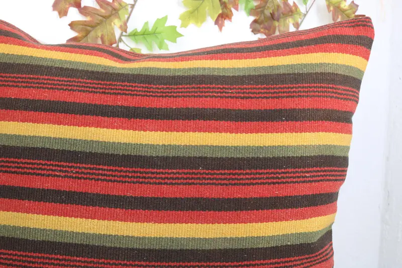 Garden Pillow Sham, Vintage Pillow, Interior Designer Pillow, Pillow Sham, Vintage Kilim Pillow, Handwoven Pillow Cover, 24x24 Red Pillow - 6