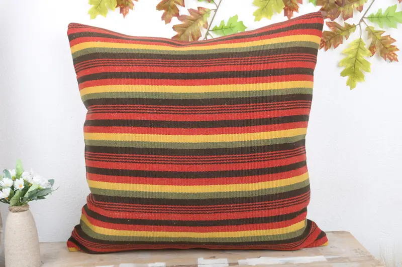Garden Pillow Sham, Vintage Pillow, Interior Designer Pillow, Pillow Sham, Vintage Kilim Pillow, Handwoven Pillow Cover, 24x24 Red Pillow - 3