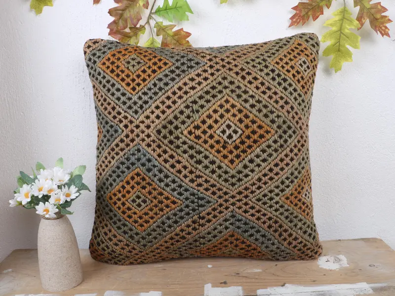 Handgefertigtes besticktes Kissen im Südwesten, Vintage-Kissen aus braunem und grauem Leinen