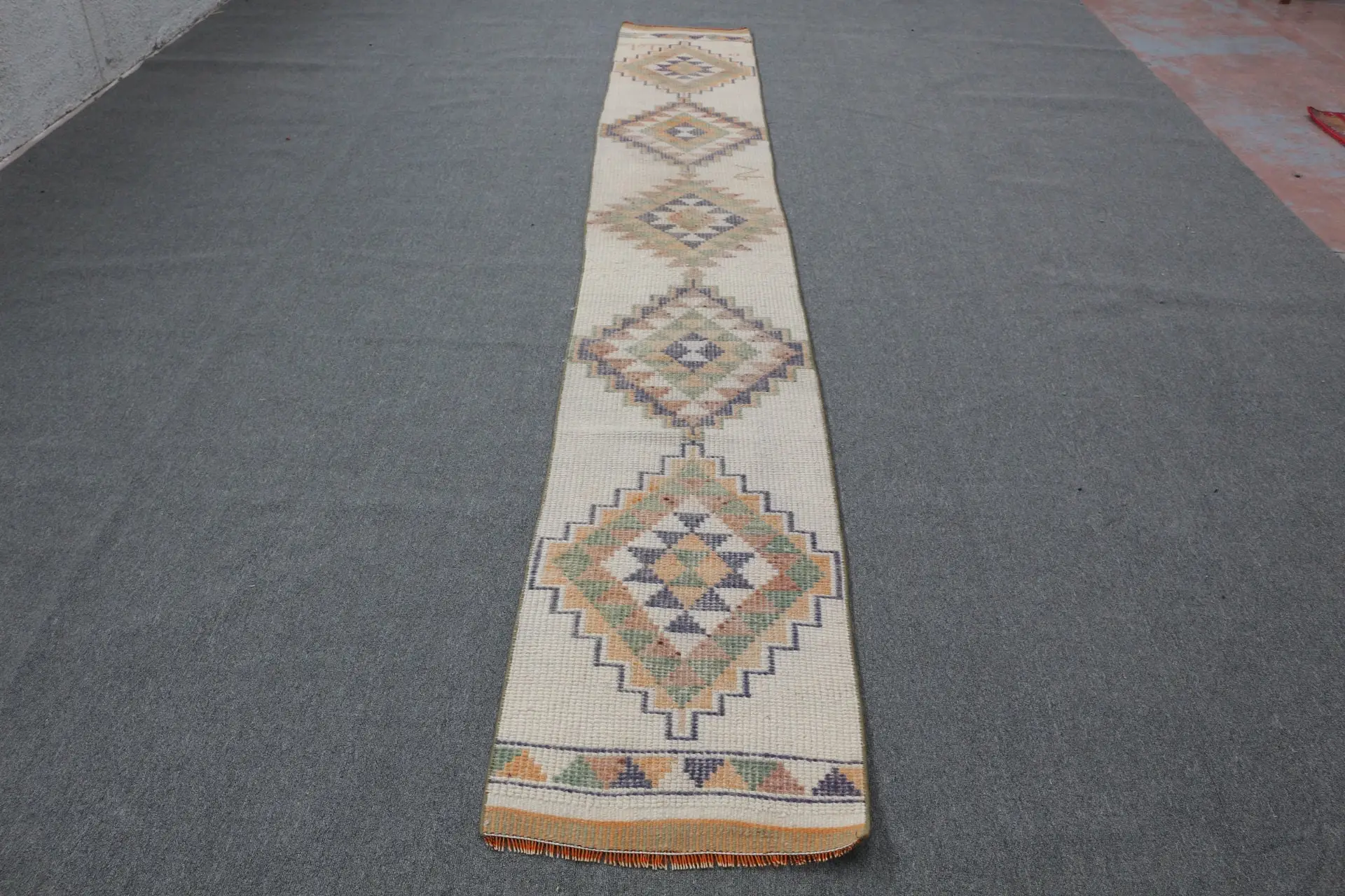 1.8x12.6 ft Rug, Vintage Turkish Rug, White Oriental Wool Rug - 1