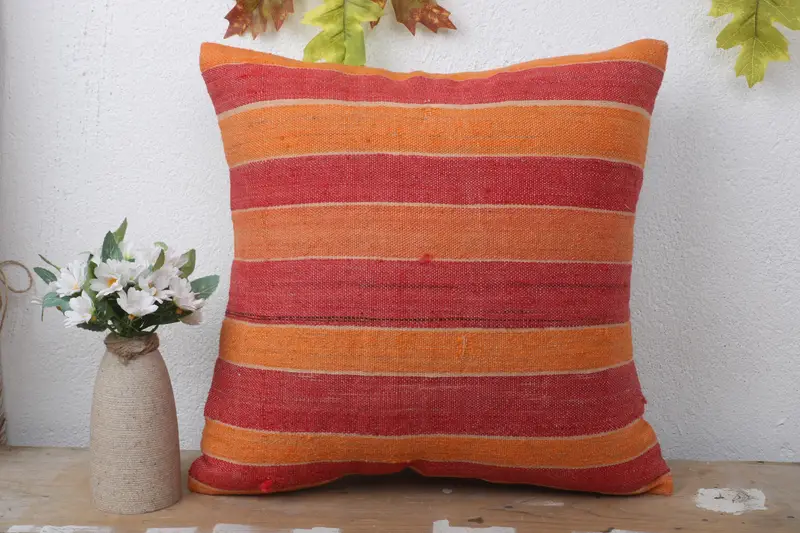 Antique Pillows, 16x16 Red Pillow Case, Vintage Kilim Pillow, Turkish Kilim Pillow, Nomadic Cushion, Pillow Case, Shabby Chic Cushion Case - 2