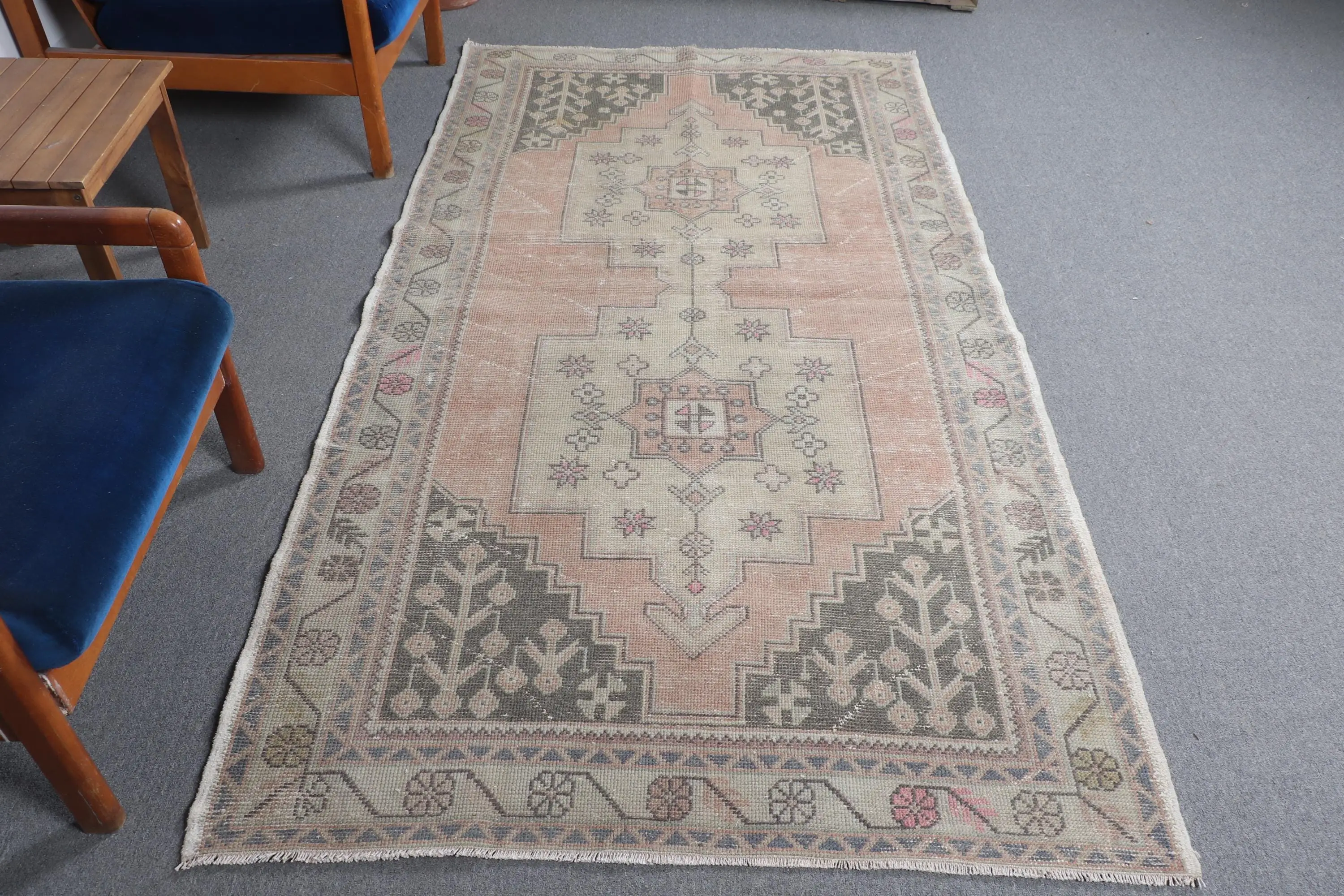 4,3x8 ft Teppich, türkischer Vintage-Teppich, grauer Wollteppich - 1