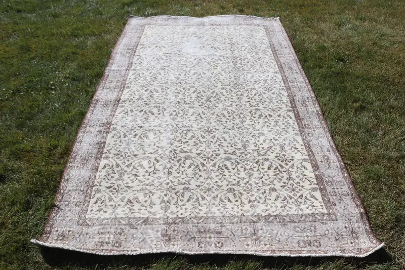 Handmade Brown Rug, 5,1x8,6 ft Striped with Geometric Shapes