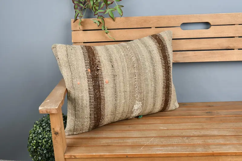 Kilim Pillow, Pillow for Couch, Pillow Cover, 16x24 Beige Pillow Case, Oriental Pillow Case, Handmade Kilim Cushion, Authentic Pillow Case - 1