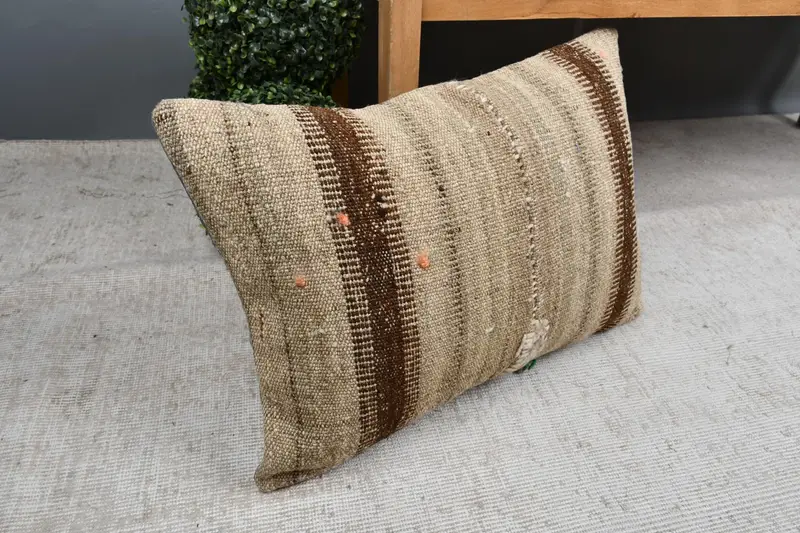 Kilim Pillow, Pillow for Couch, Pillow Cover, 16x24 Beige Pillow Case, Oriental Pillow Case, Handmade Kilim Cushion, Authentic Pillow Case - 7