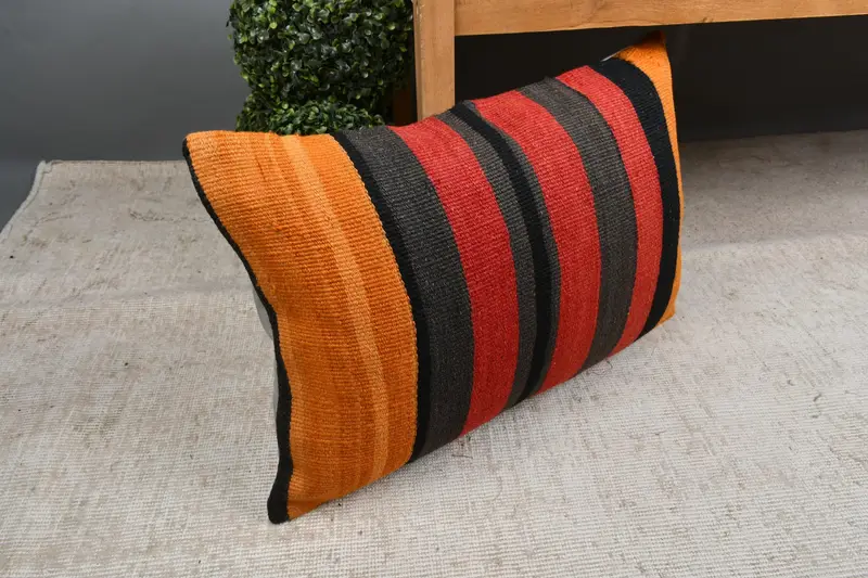 Ethnical Kilim Rug Pillow, Pillow Case, 16x24 Red Pillow, Pillow for Couch, Southwestern Pillow, Throw Kilim Pillow, Kilim Rug Pillow Cover - 7
