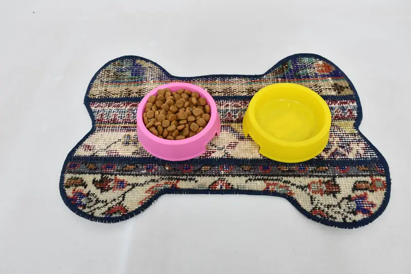 Mavi ve Bej Emici Evcil Hayvan Matı, Dayanıklı ve Su Geçirmez Ped