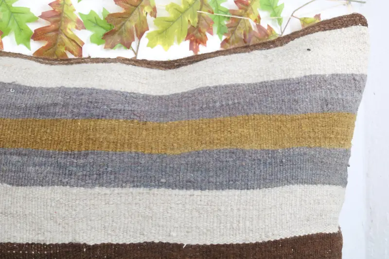 Ethnical Kilim Rug Pillow, Vintage Kilim Throw Pillow, 24x24 White Pillow Cover, Kilim Cushion Sham, Pillow Cover, Car Cushion Case - 5