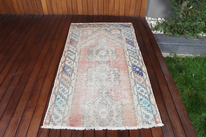 Alfombra turca vintage decorativa de 3,3 x 6,1 pies, alfombra de cuadros rojo y azul - 1