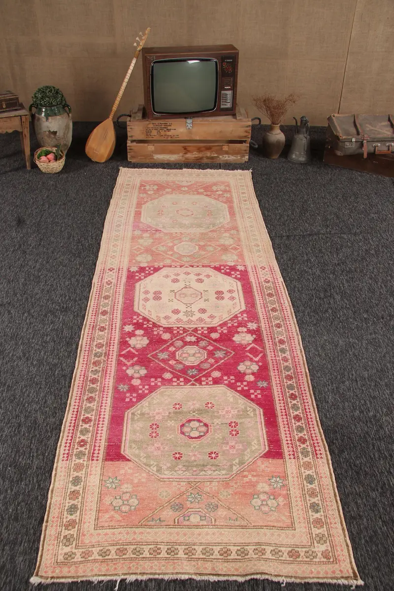 3.4x10.3 ft Vintage Halı, Türk Yolluk Halısı, Kırmızı Pembe Ombré Halı - 1