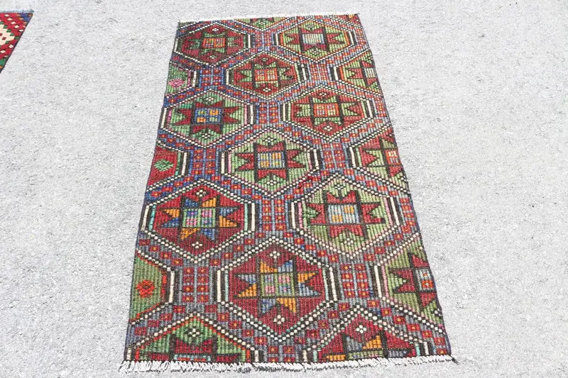 2.9x5.2 ft Vintage Kilim Rug, Red Oriental Turkish Wool Rug - 1