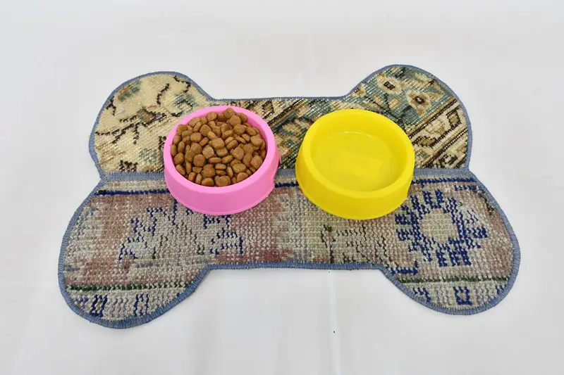 Orta Bej ve Bronz Köpük Dolgulu, Dayanıklı Evcil Hayvan Yastığı