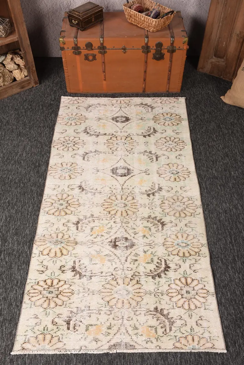 Alfombra Oushak vintage de 3,4x6,7 pies, alfombra turca, alfombra de lana floral verde - 1