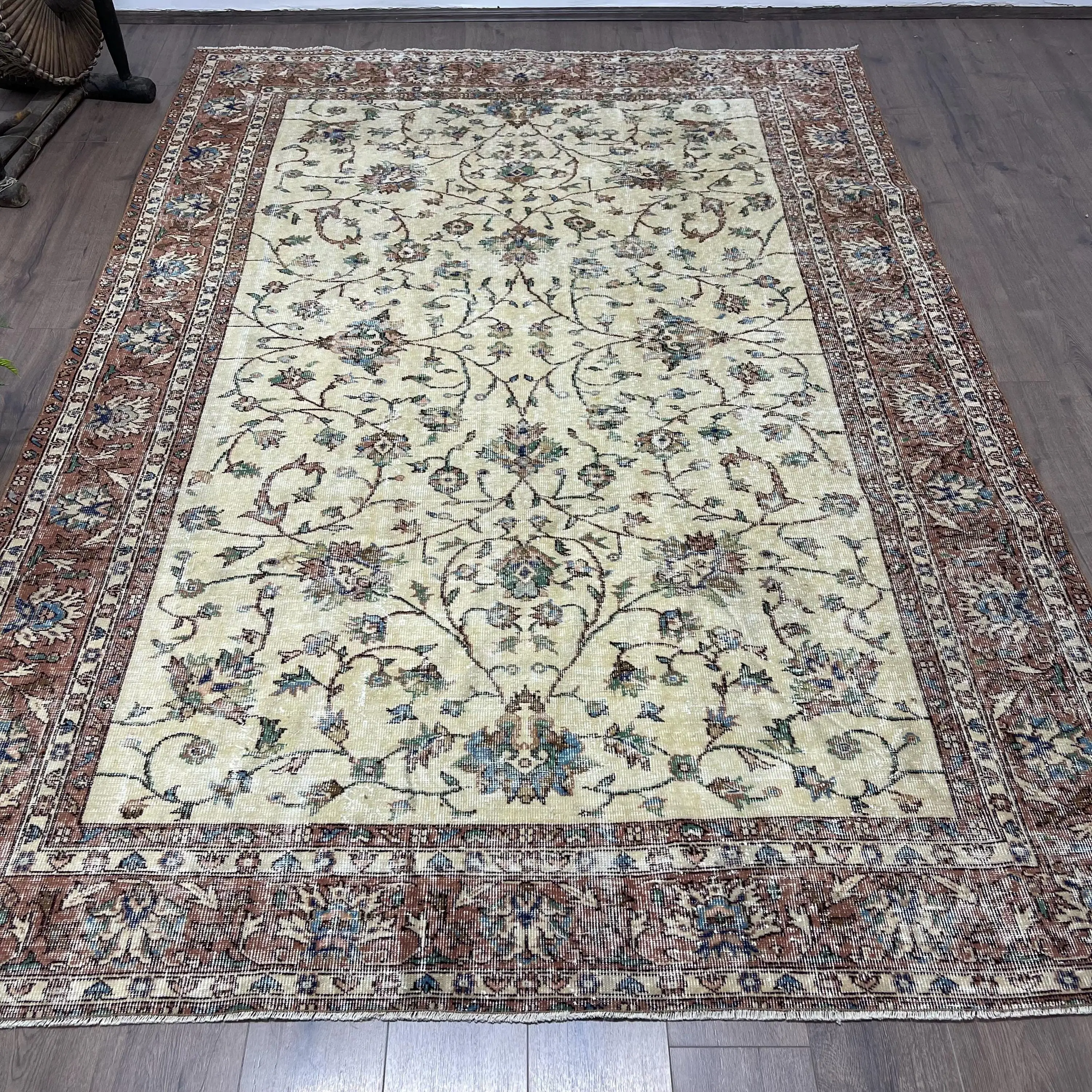 Türk Vintage Halısı, 6.8x9.7 ft Halı, Kahverengi Büyük Çiçekli Halı - 1