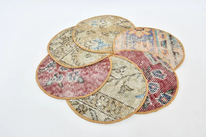 Mantel individual estilo pin-up bohemio, mantel individual beige y rojo de 25 pulgadas