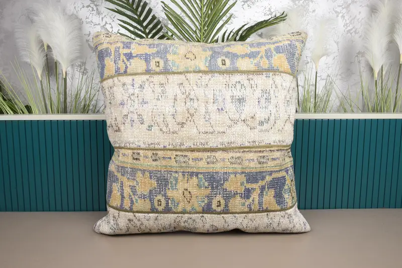 Patchwork-Wurfkissen in Beige und Bronze, 28 x 28 besticktes Kissen