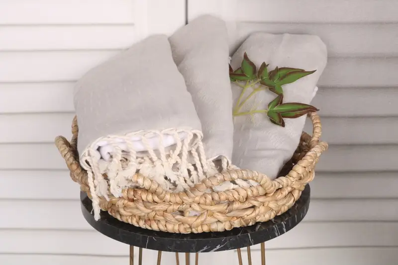 Erkek arkadaş için hediye, monogram el havlu, kişiselleştirilmiş hediye, yaz hediyesi, 36x18 pamuklu dağ tasarım havlu, monogramlı el havlu, onun için hediyeler - 6