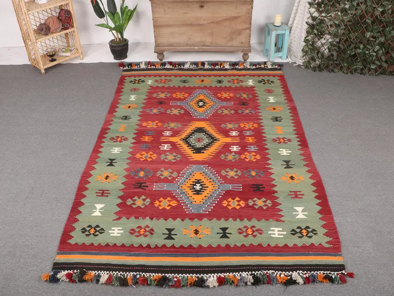 Kırmızı & Yeşil Çizgili Halı, 5,5x7,8 ft Zarif Dekor