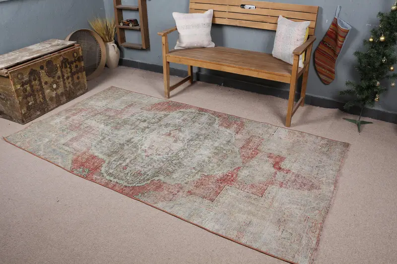 Green Geometric Rug, 4.1x8 ft with Red Floral Motifs